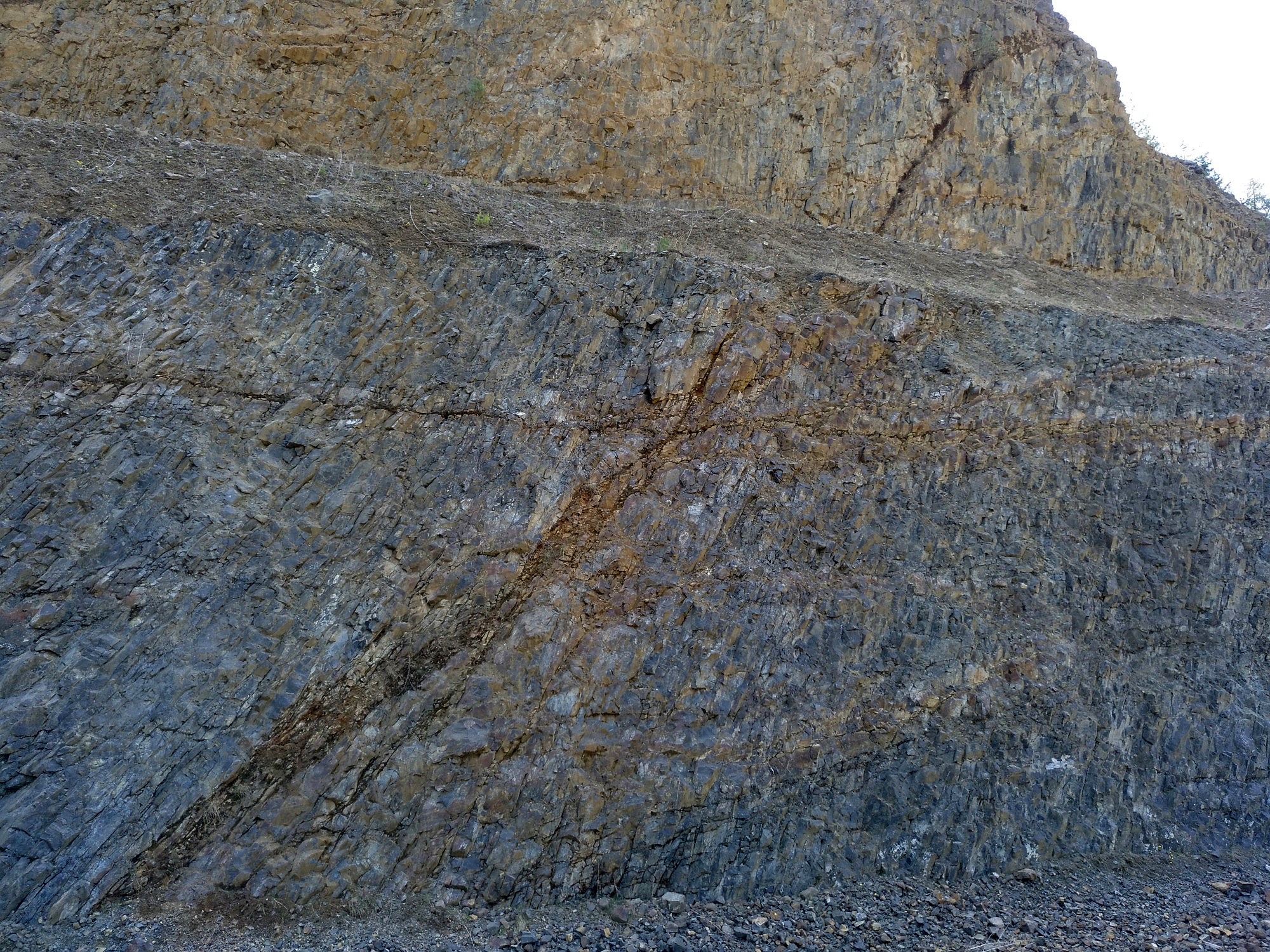 Fault zone at Zeilberg (image: Drews)